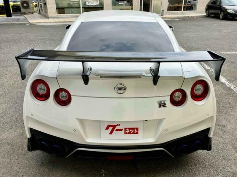 GT-R