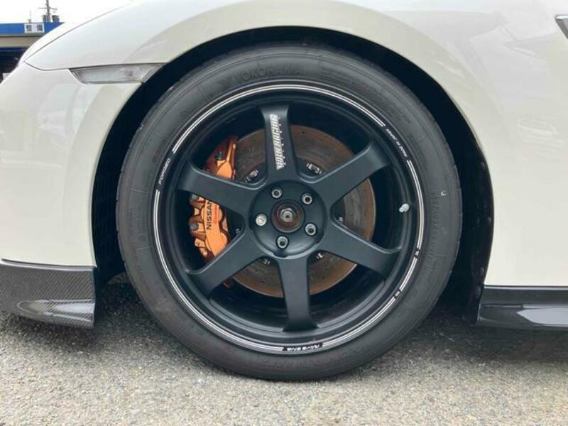 GT-R