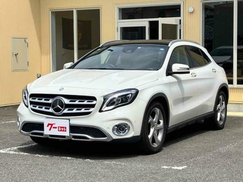 MERCEDES-BENZ GLA CLASS