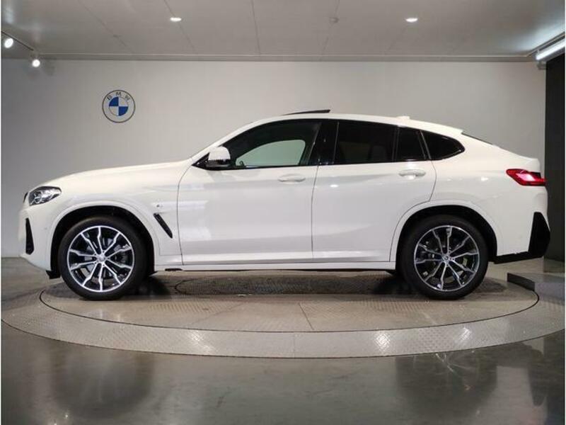 X4