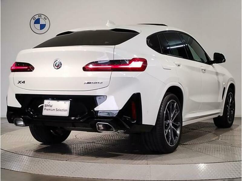 X4