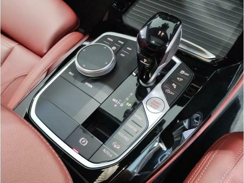 X4
