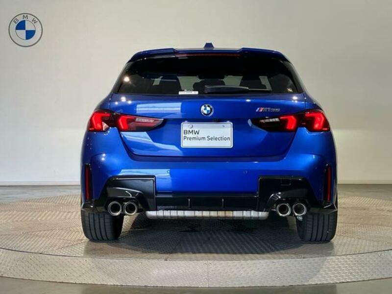 1 SERIES