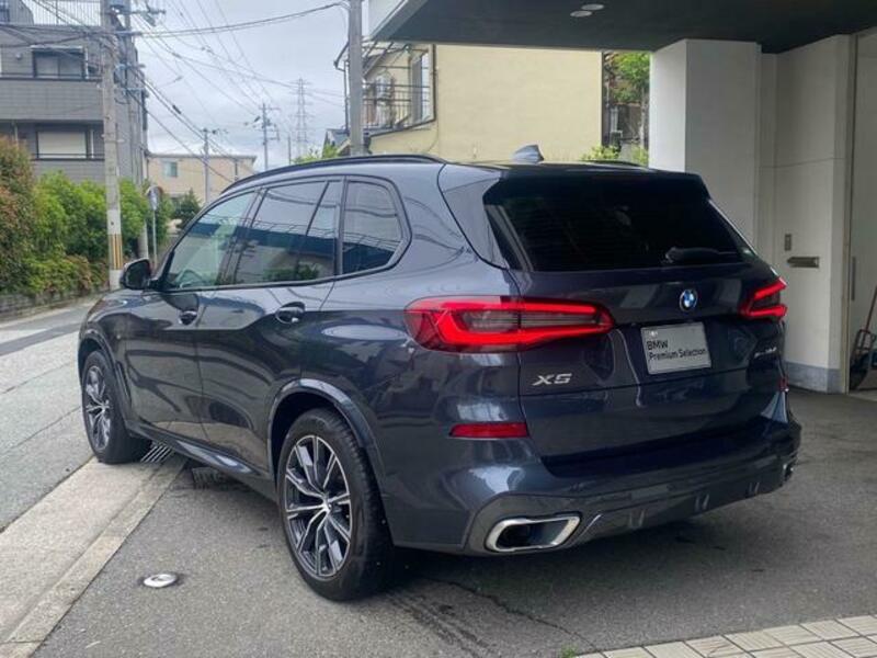 X5