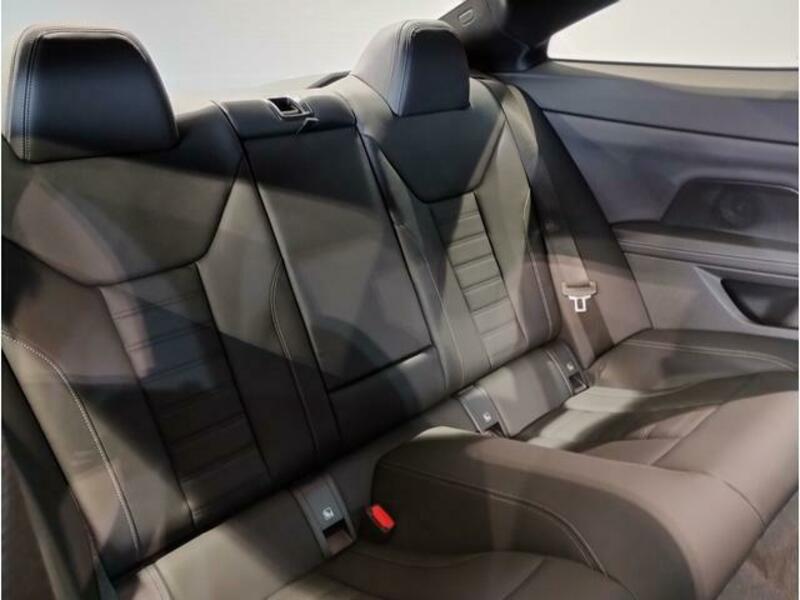 4 SERIES