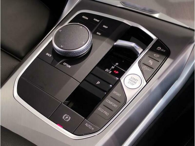 4 SERIES