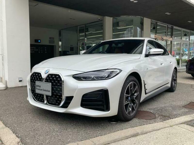 4 SERIES-0