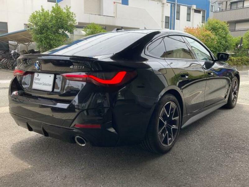 4 SERIES