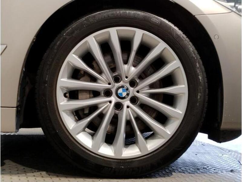 5 SERIES