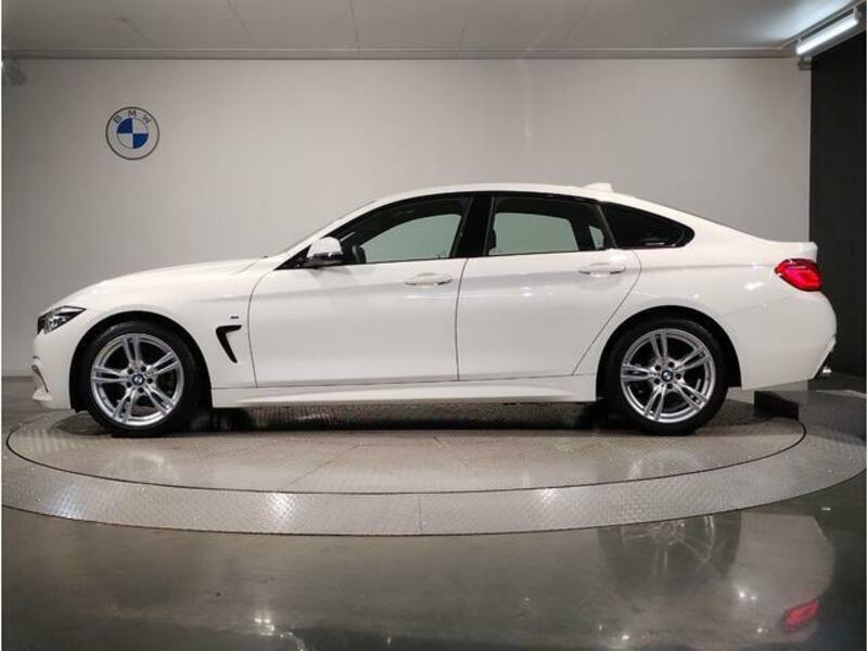 4 SERIES