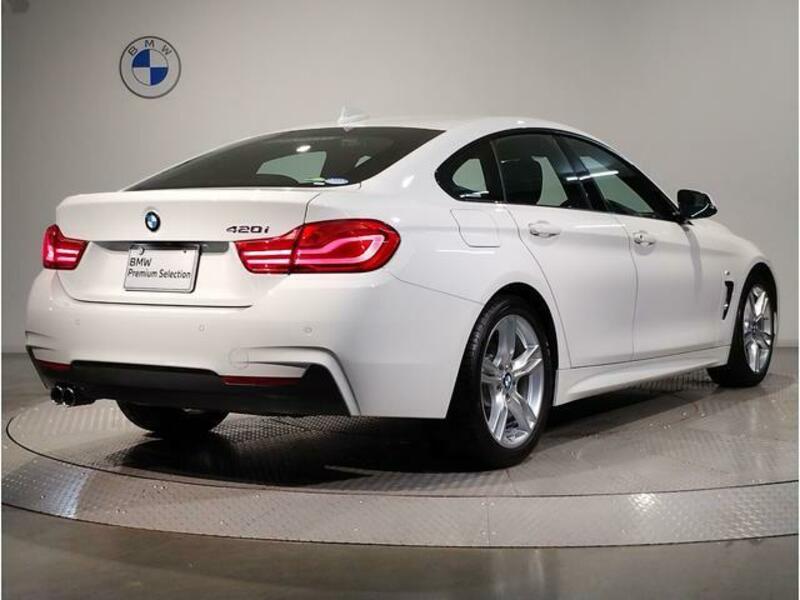 4 SERIES