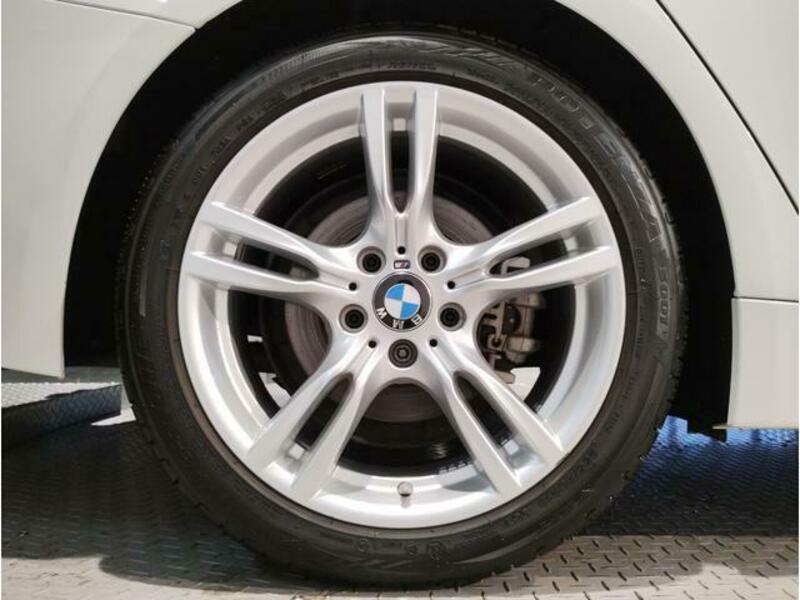 4 SERIES