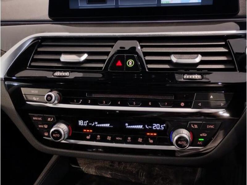 5 SERIES