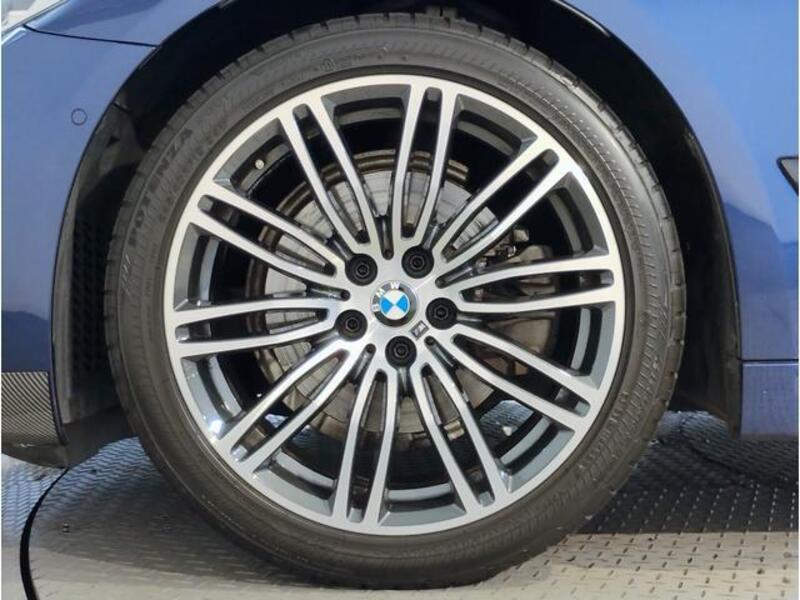 5 SERIES