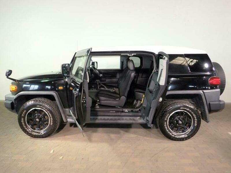 FJ CRUISER