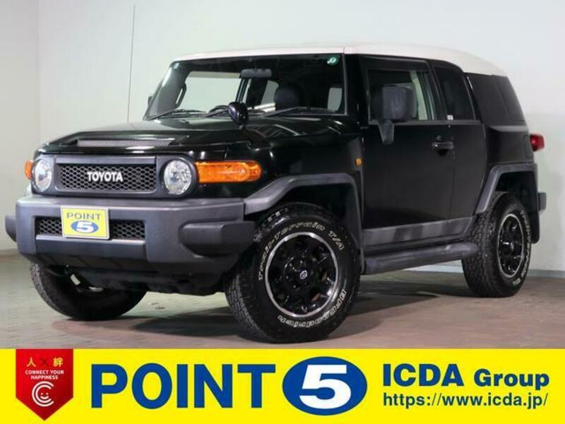 TOYOTA FJ CRUISER