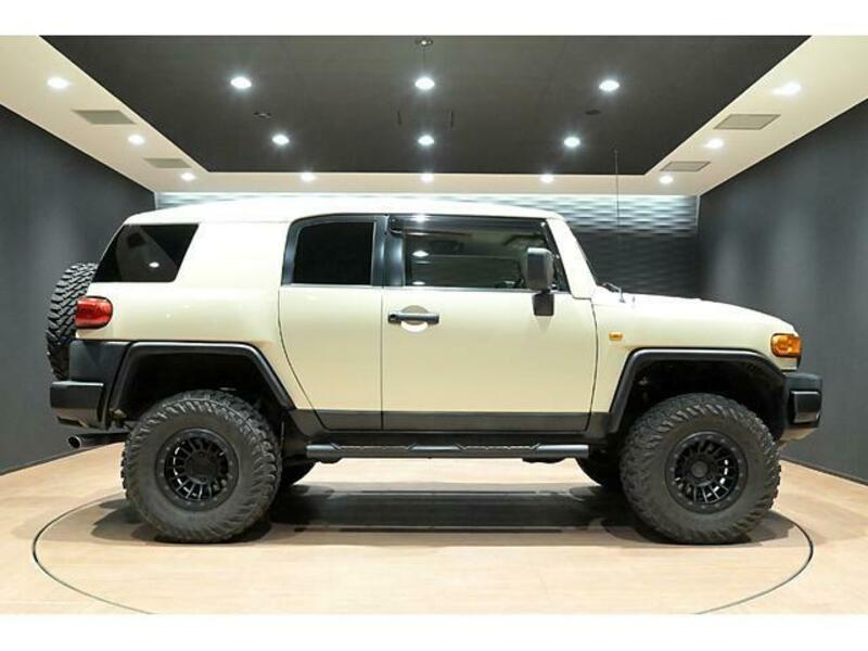 FJ CRUISER