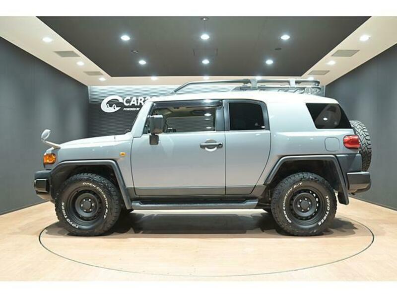 FJ CRUISER