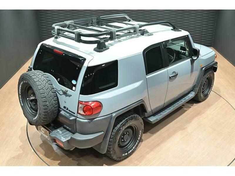 FJ CRUISER