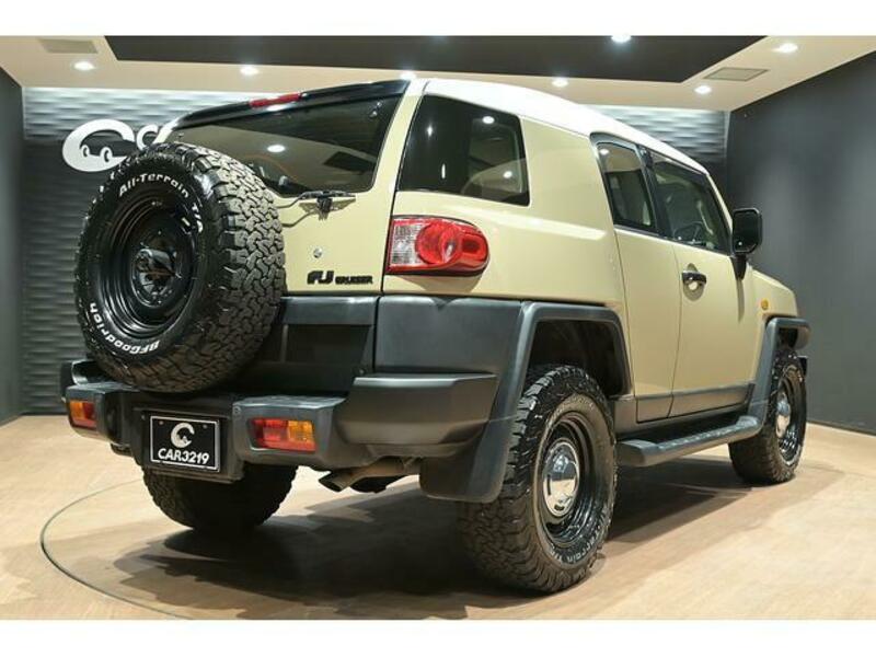 FJ CRUISER