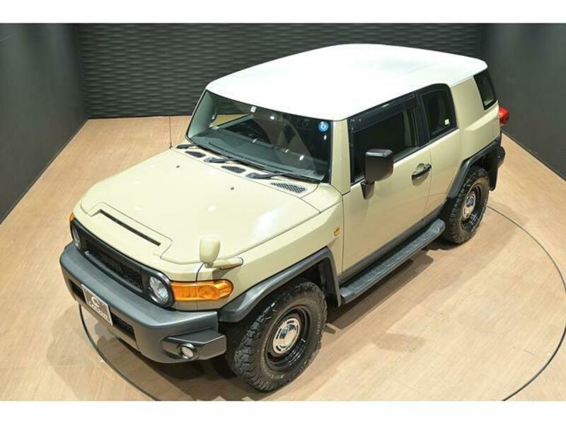 FJ CRUISER