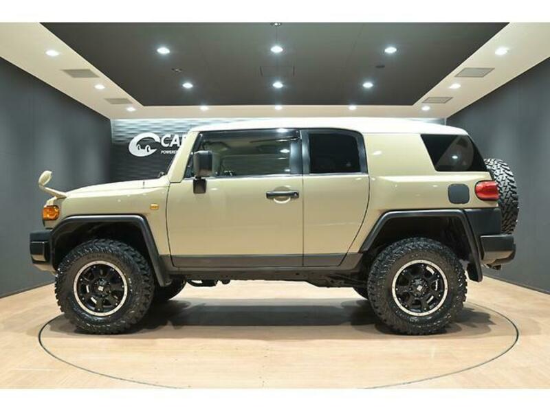 FJ CRUISER
