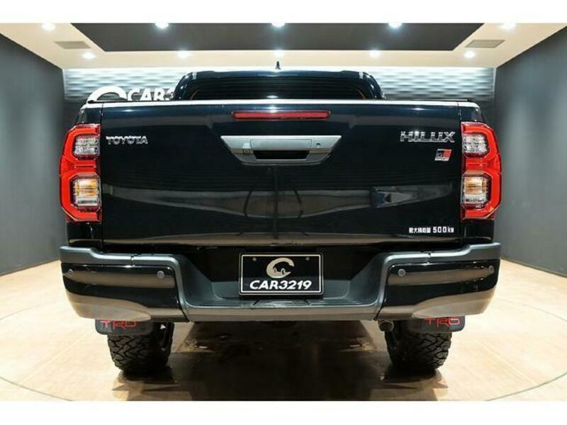 HILUX