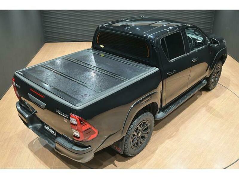 HILUX