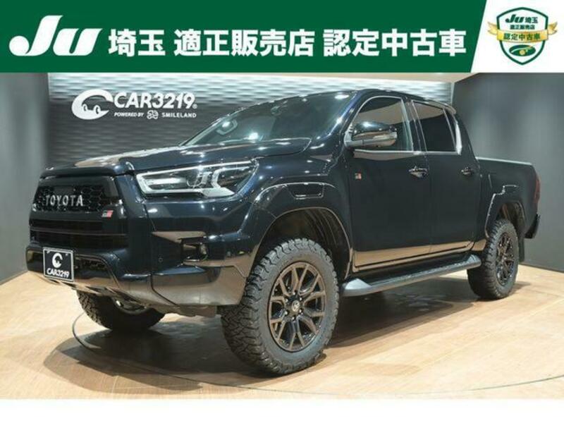 TOYOTA HILUX