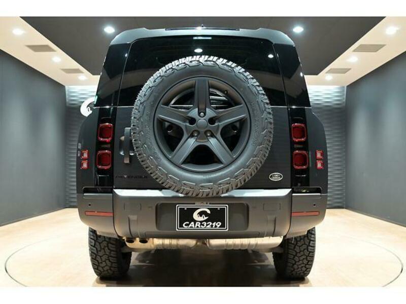 DEFENDER