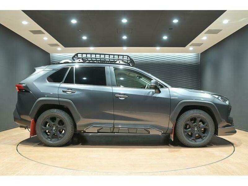 RAV4