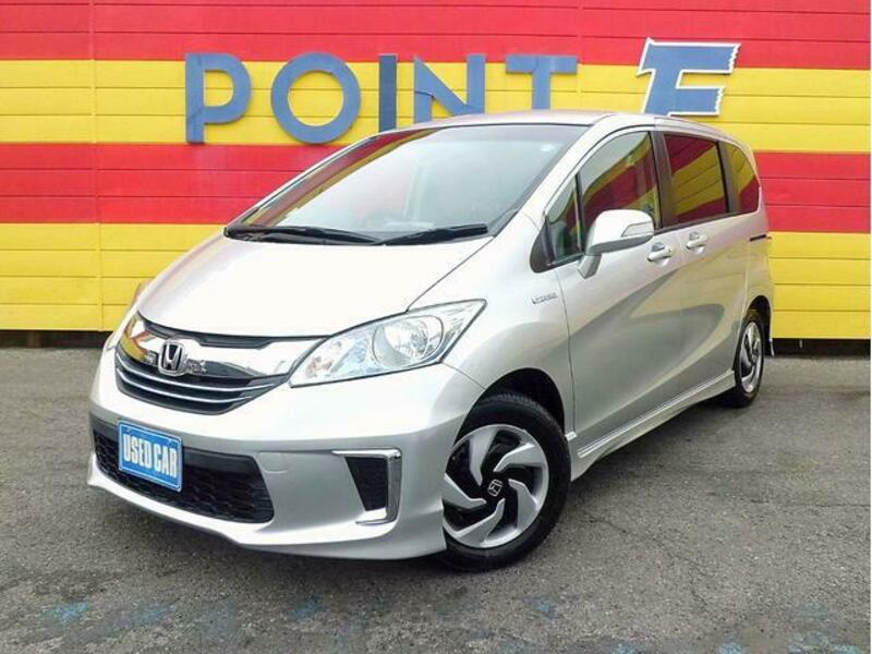 HONDA FREED HYBRID