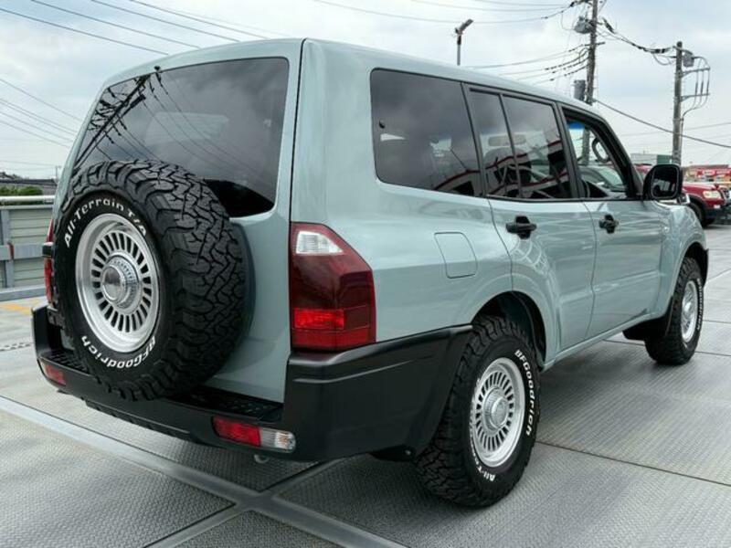 PAJERO