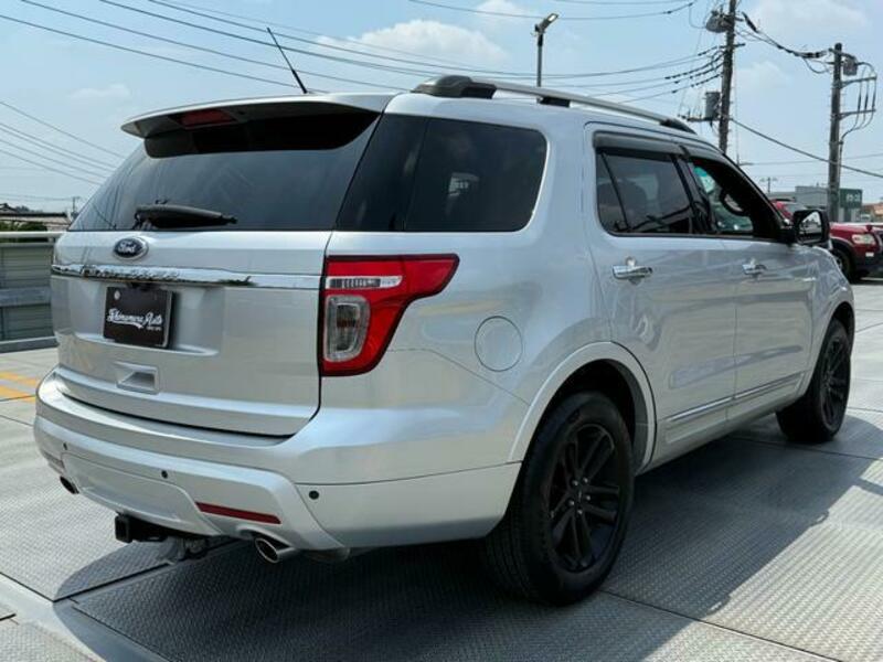 EXPLORER