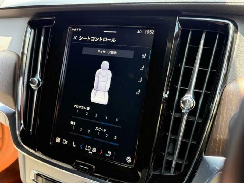 V90