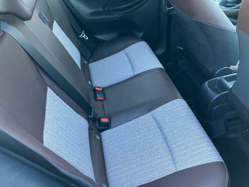 YARIS CROSS