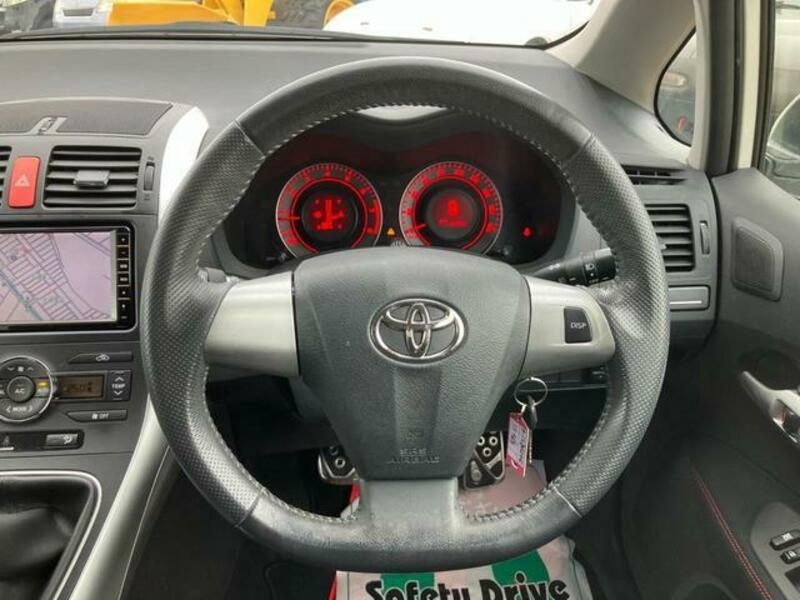 AURIS