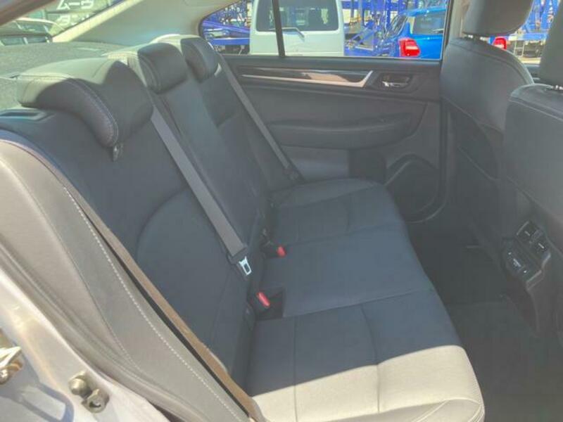 LEGACY B4