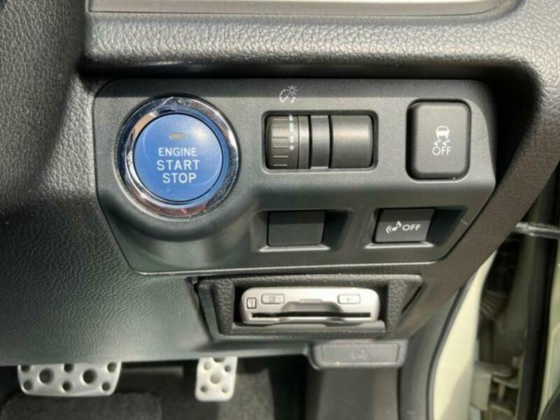 XV HYBRID