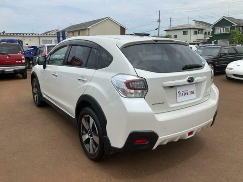 XV HYBRID