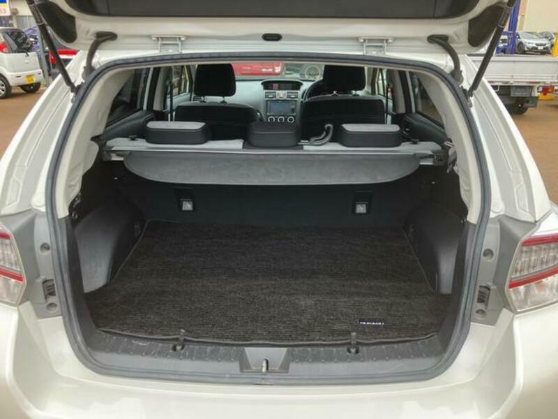 XV HYBRID