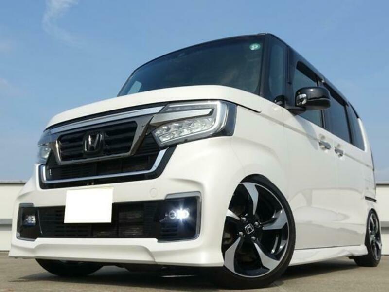 N BOX CUSTOM
