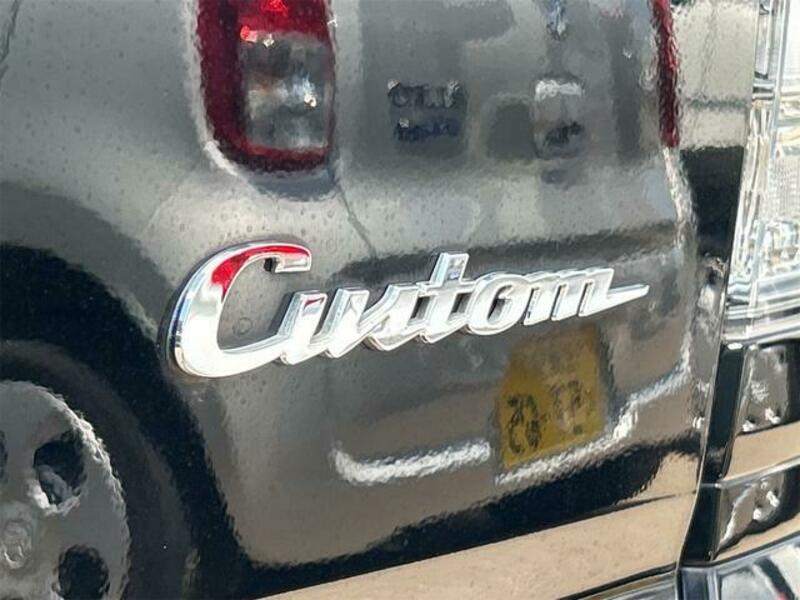 N BOX CUSTOM