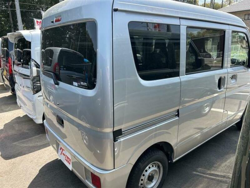 MINICAB VAN