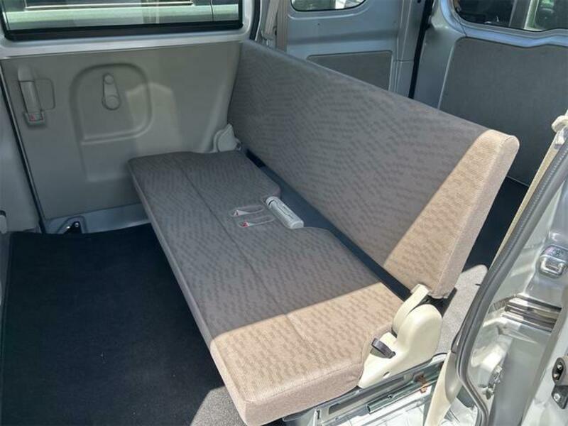 MINICAB VAN