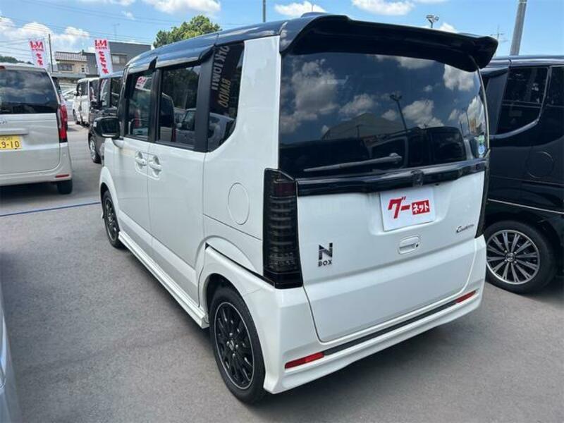 N BOX CUSTOM
