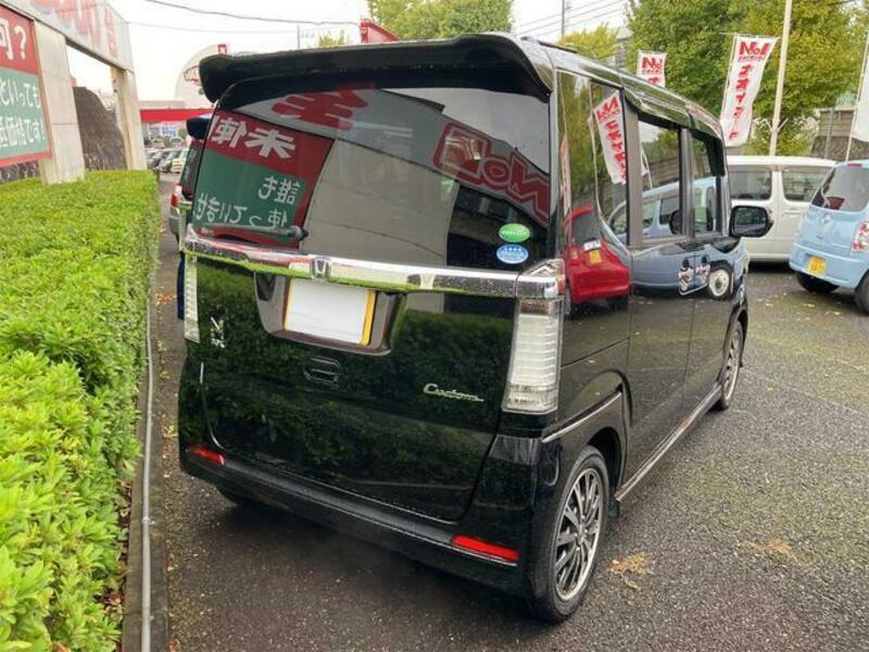 N BOX CUSTOM