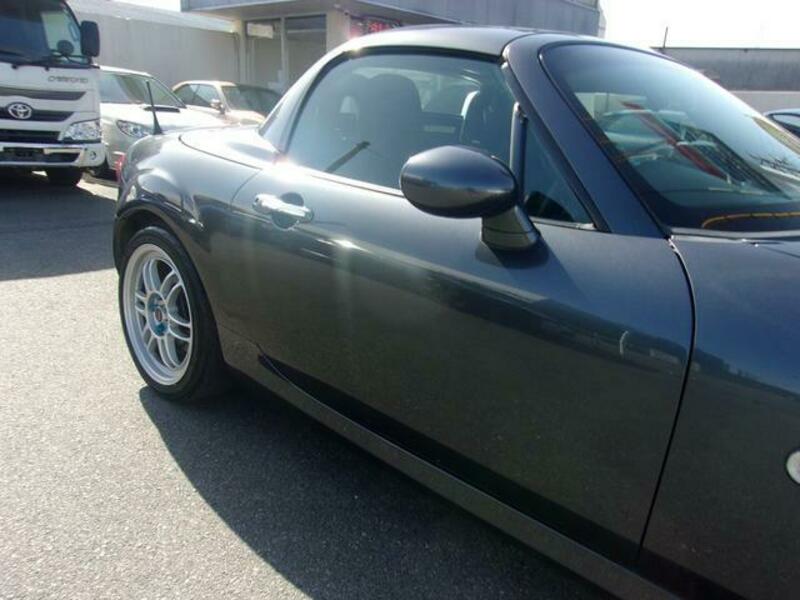 ROADSTER