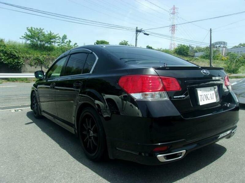 LEGACY B4