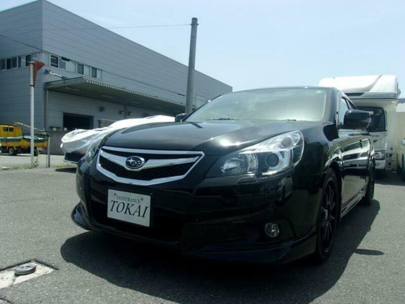 SUBARU LEGACY B4